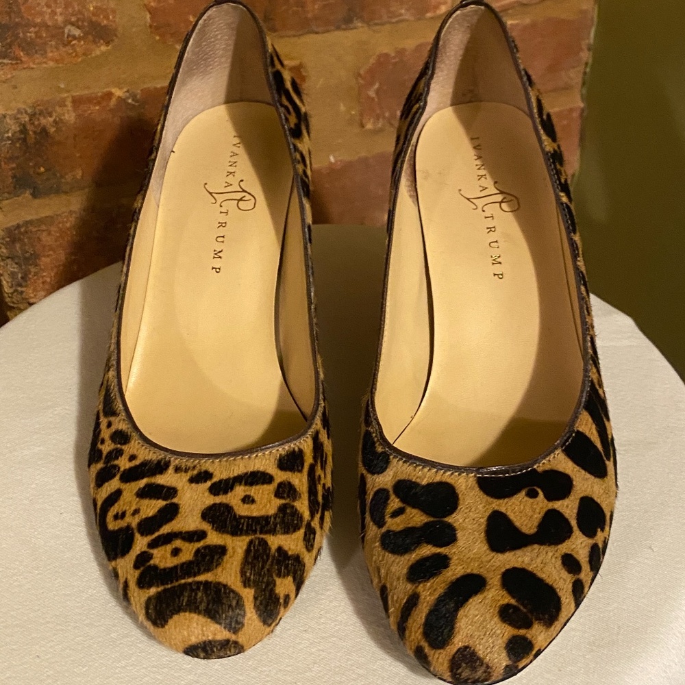 Ivanka Trump Linear Calf Hair Wedge, Size 10